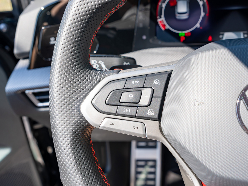 Bild 17 - Golf VIII 2.0 TSI DSG GTI