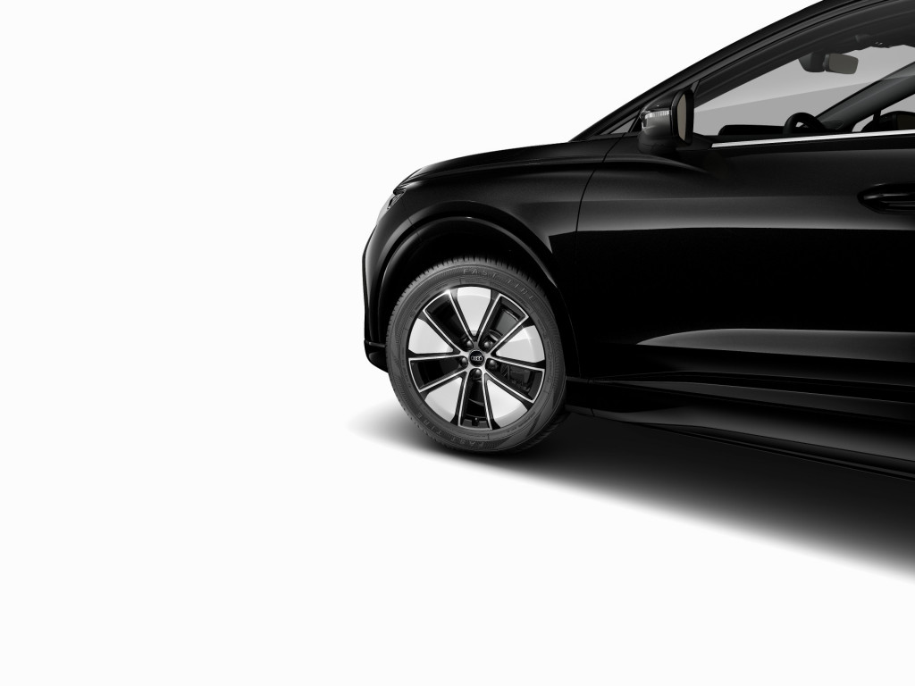 Bild 5 - Q4 SUV e-tron AHK V2L Tech Wärmepumpe