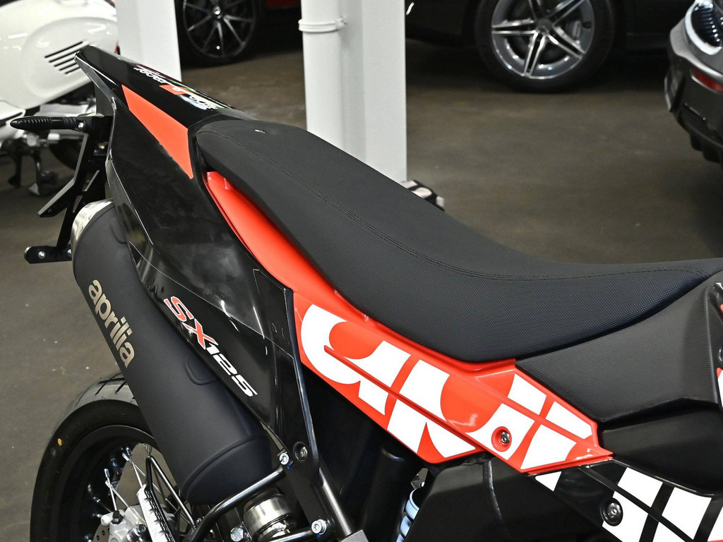 Bild 5 - SX 125 E5 +