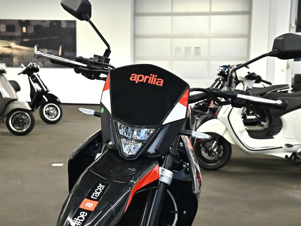 Bild 12 - SX 125 E5 +