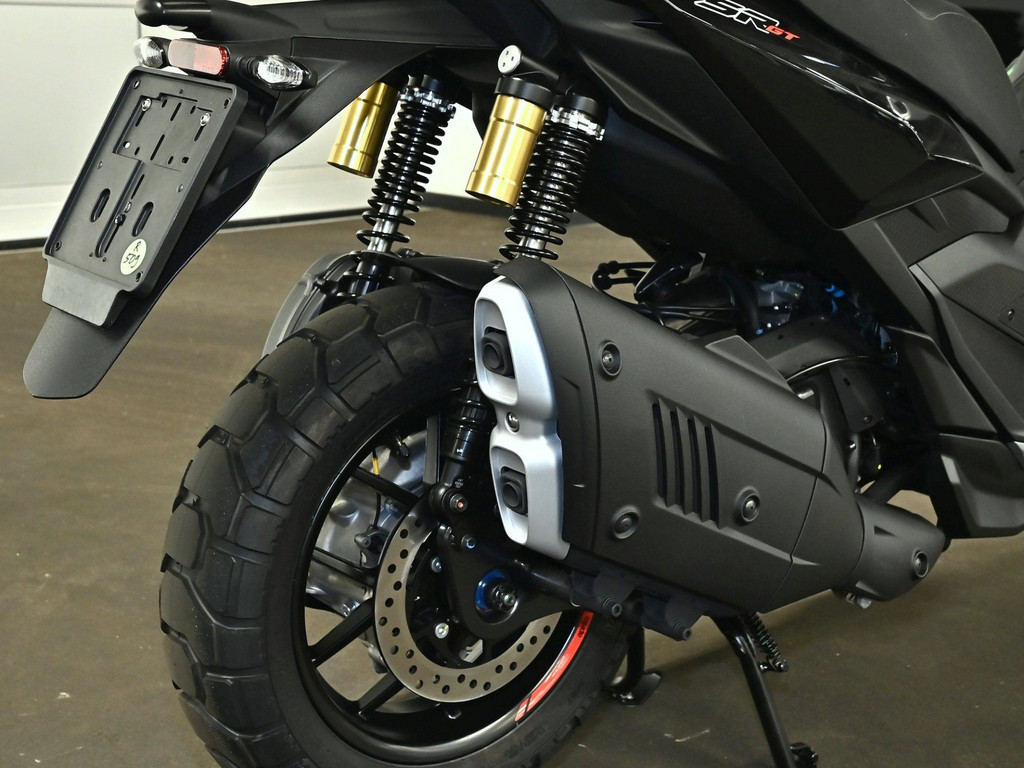 Bild 11 - SR GT 400 E5 +