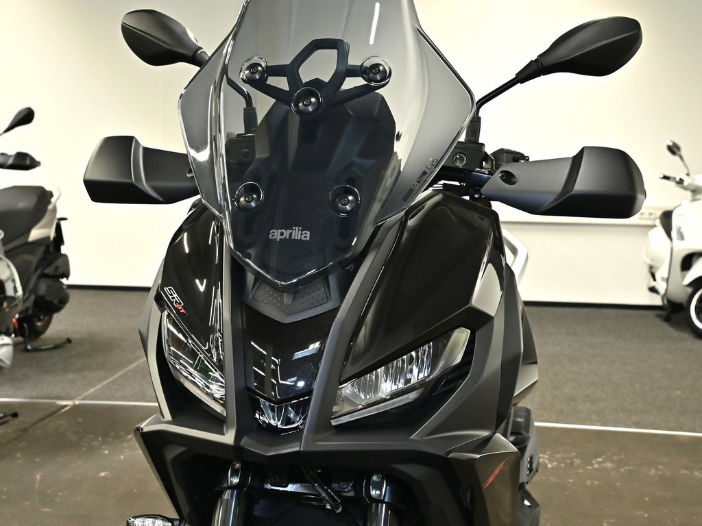 Bild 12 - SR GT 400 E5 +
