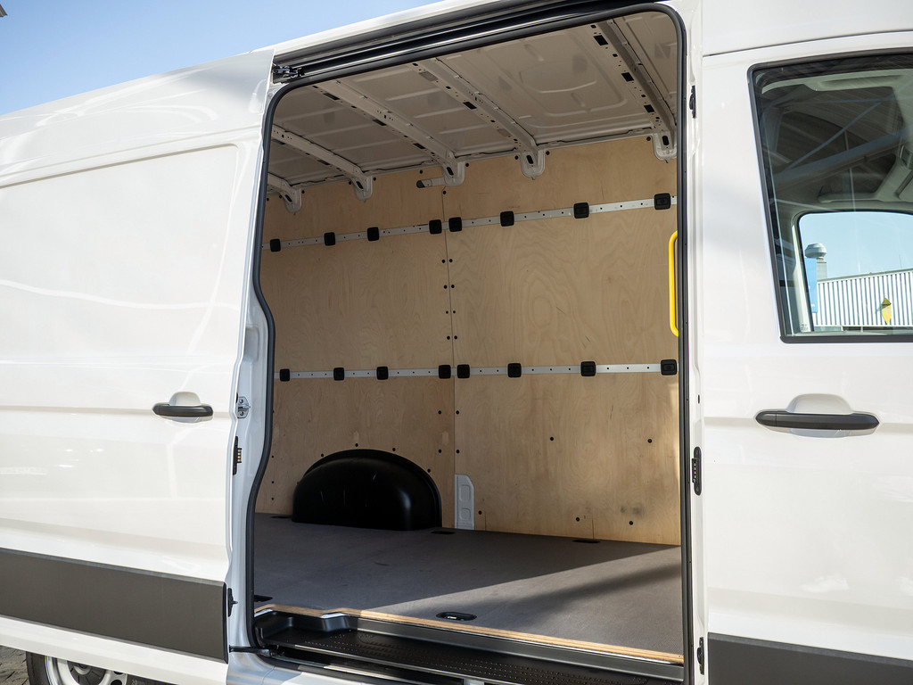 Bild 8 - Crafter Kasten 35 2.0 TDI Autom. HD L3H3