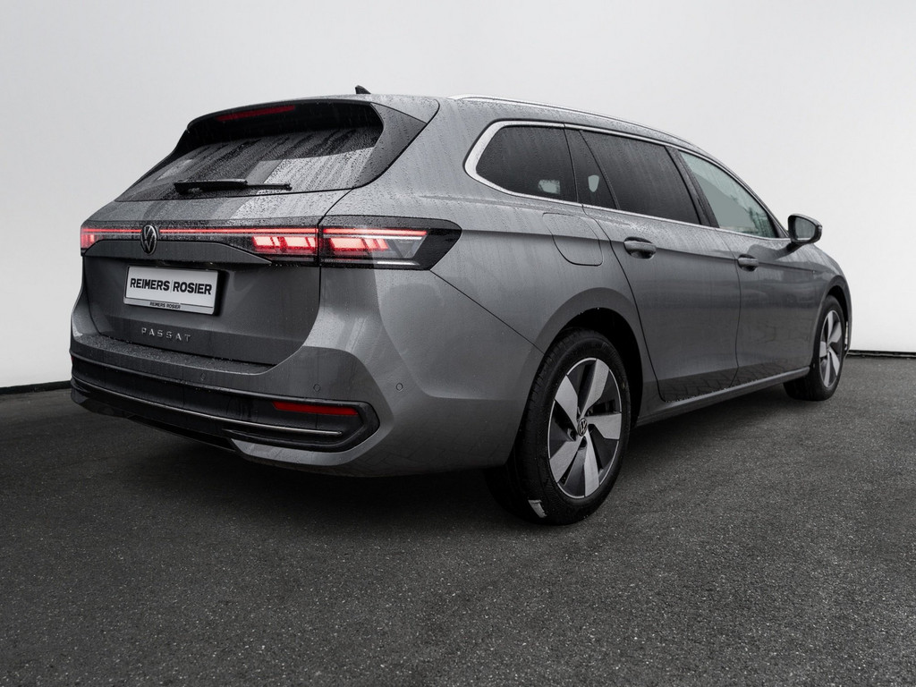 Bild 5 - Passat Business TDI DCC IQLight AHK Kam. Navi LM