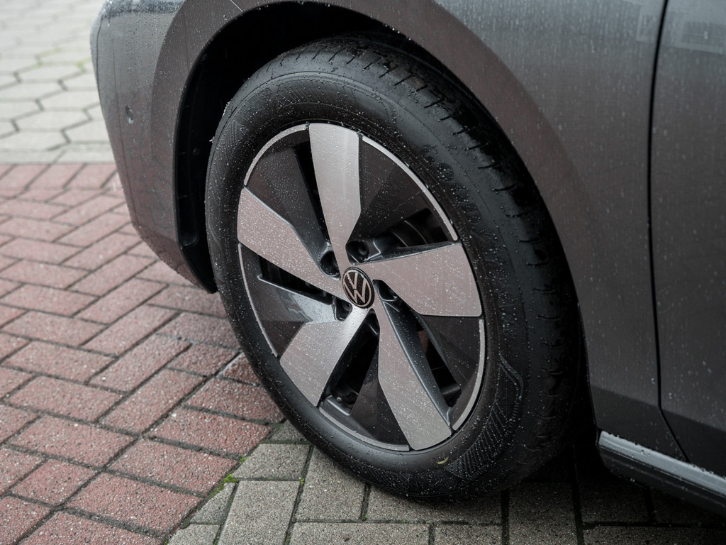 Bild 7 - Passat Business TDI DCC IQLight AHK Kam. Navi LM