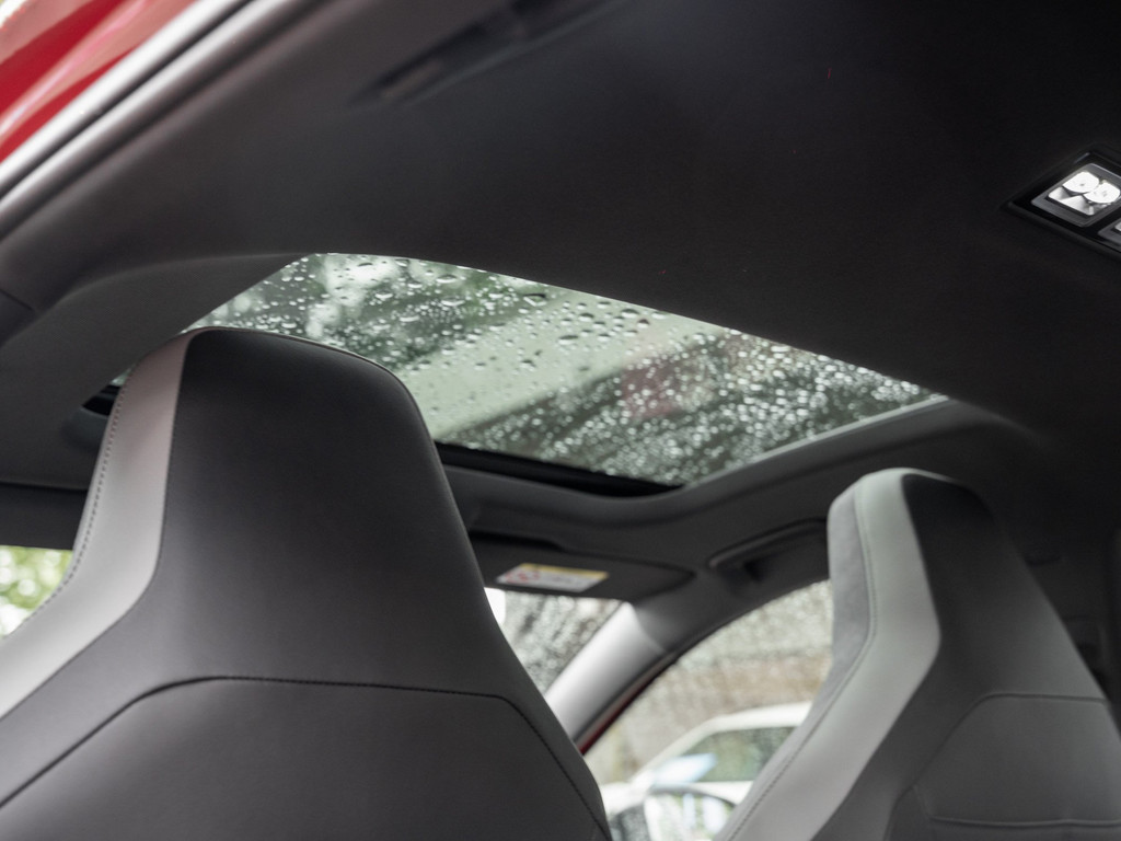Bild 13 - Golf 1.5 eTSI R-Line IQLight Kam. Navi Pano ACC
