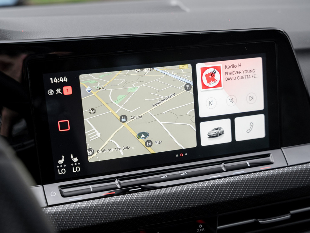 Bild 14 - Golf 1.5 eTSI R-Line IQLight Kam. Navi Pano ACC