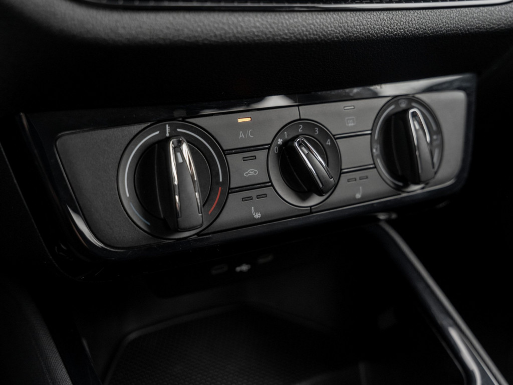Bild 16 - Fabia Selection FABIA SELECMP59/1.0 M5F SHZ