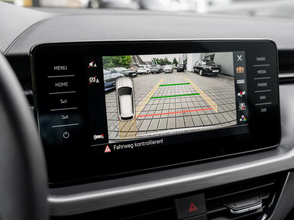 Bild 16 - KAMIQ SCOUT 1.5 TSI DSG Kam. Navi Virtual ACC LM