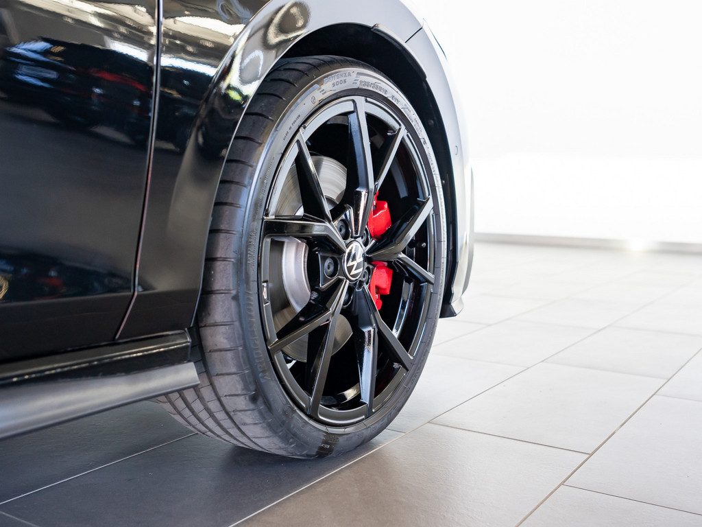 Bild 8 - Golf VIII 2.0 TSI DSG GTI