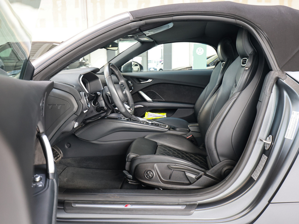 Bild 5 - TT Roadster 40 TFSI S tronic S Line