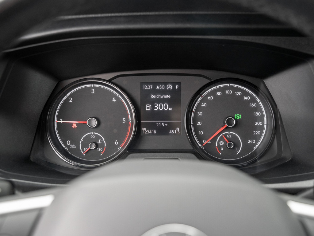 Bild 19 - T6.1 Kasten LR 2.0TDI DSG + LED + NAVI + KLIMA + PDC