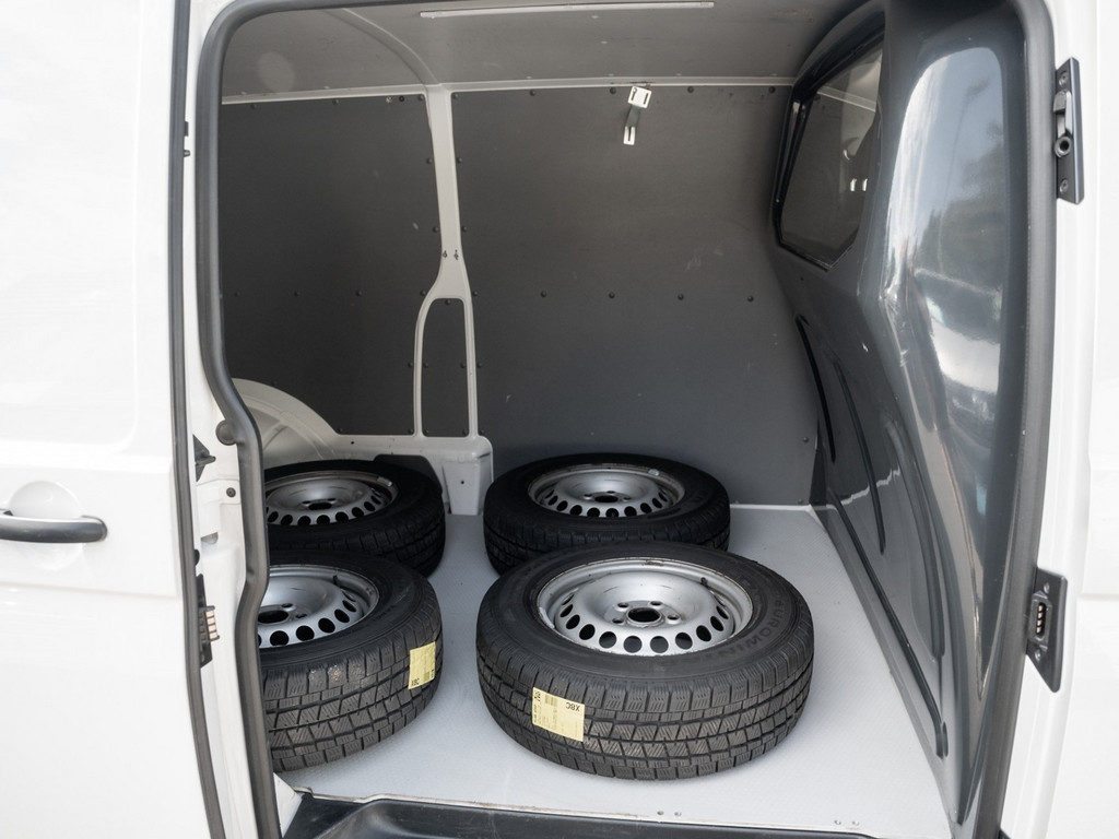 Bild 25 - T6.1 Kasten LR 2.0TDI STANDH + KLIMA + SHZ + PDC