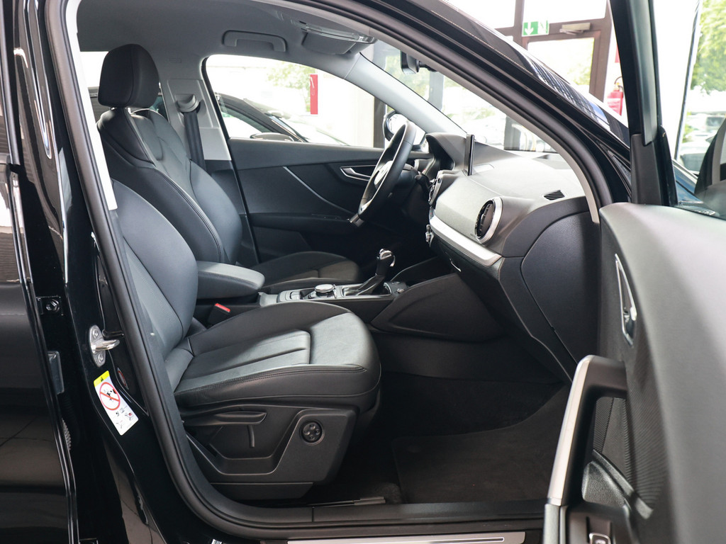 Bild 2 - Q2 35 TFSI S tronic advanced