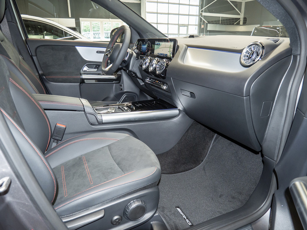 Bild 4 - GLA 180 AMG Line
