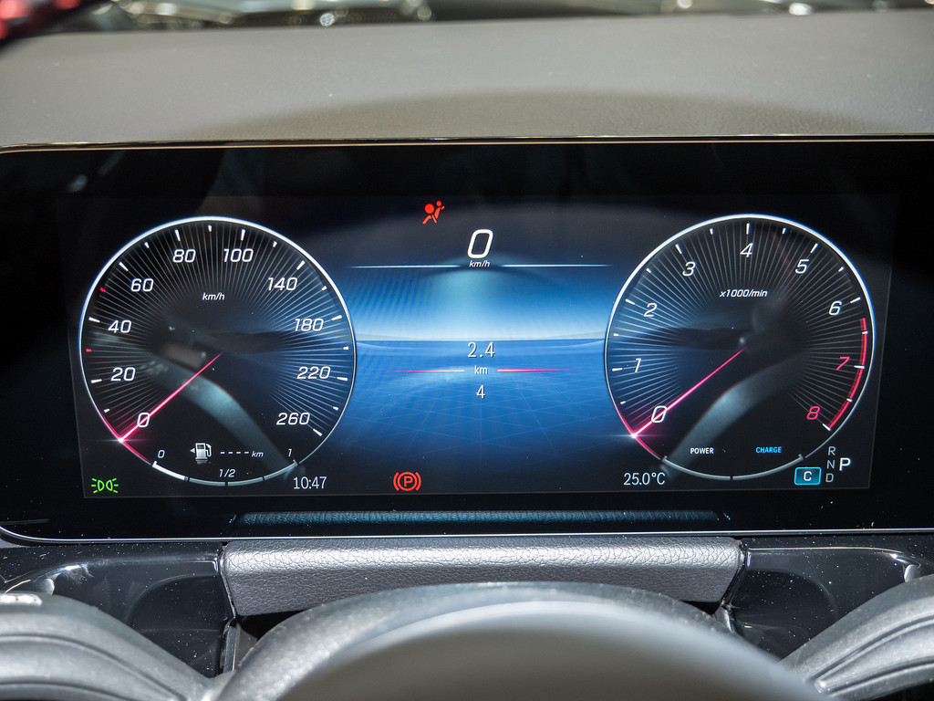 Bild 17 - GLA 180 AMG Line