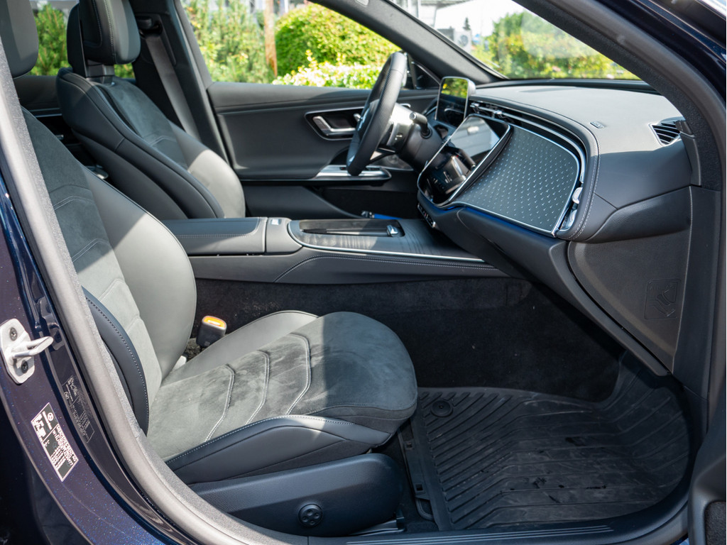 Bild 3 - E 220 d T AMG Line Advanced Plus