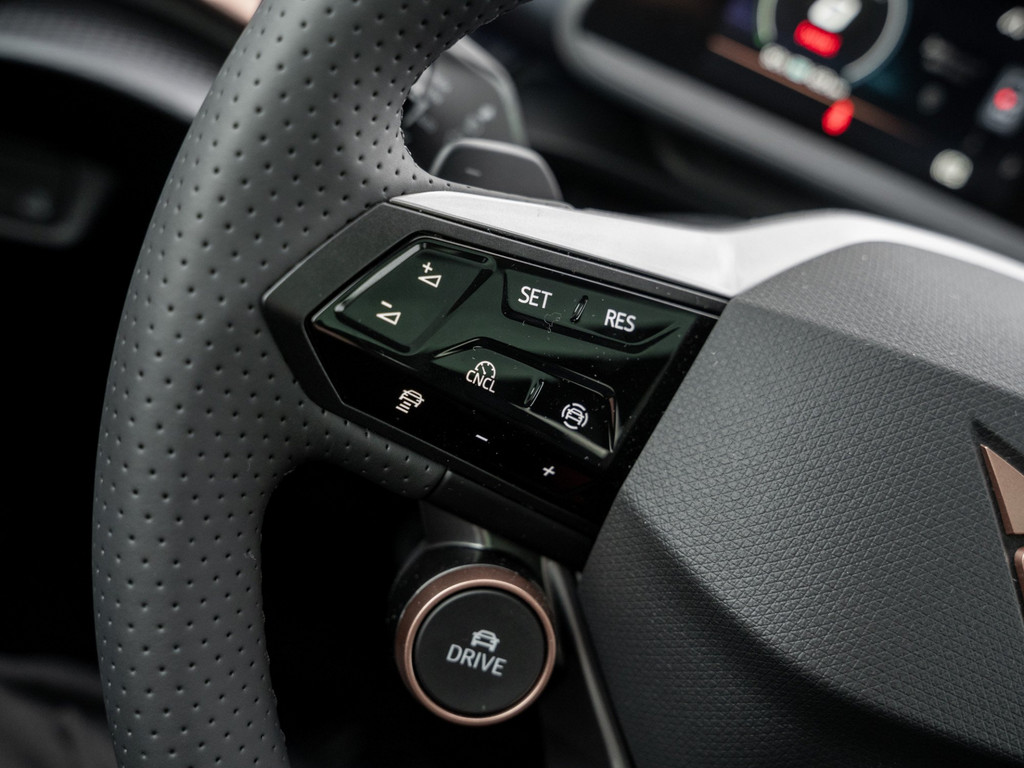 Bild 25 - Tavascan Dual Engine 4Drive W VZ DCC Kam. Navi