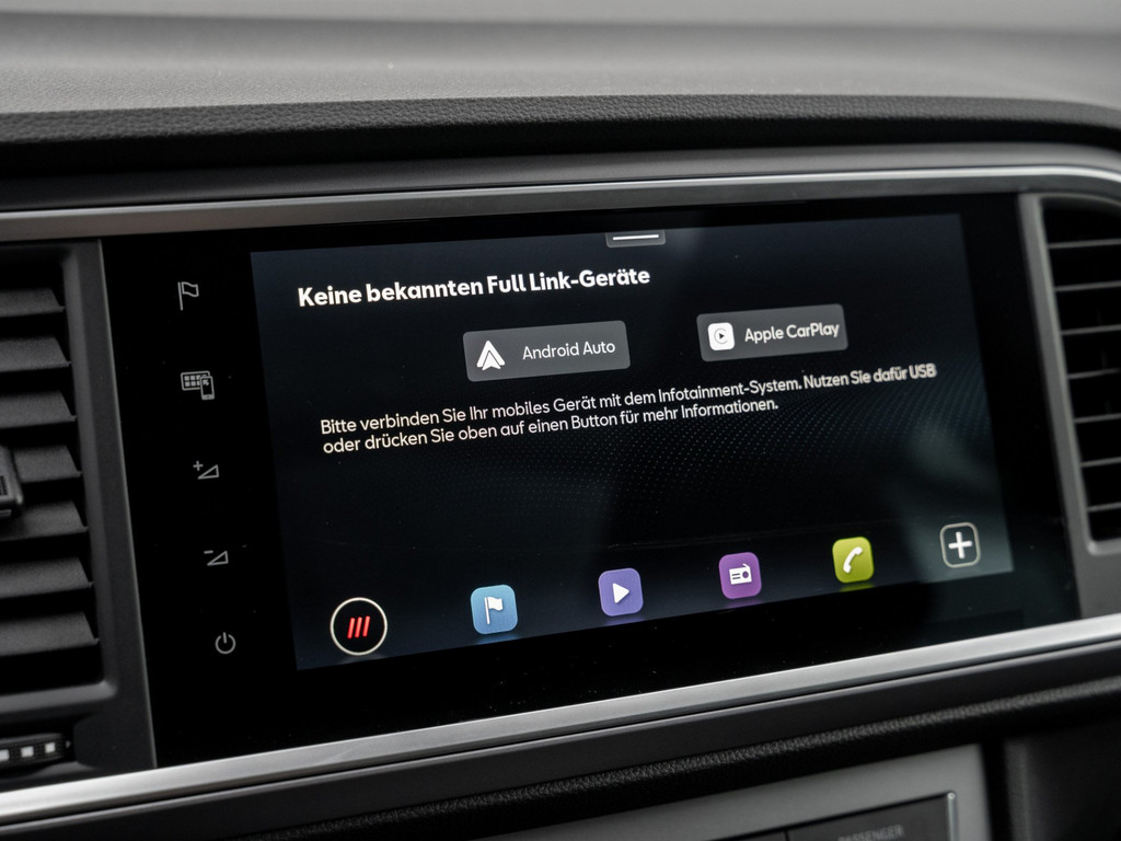 Bild 15 - Ateca 1.5 TSI ACT FR AHK Kam. Navi Sportp. 360