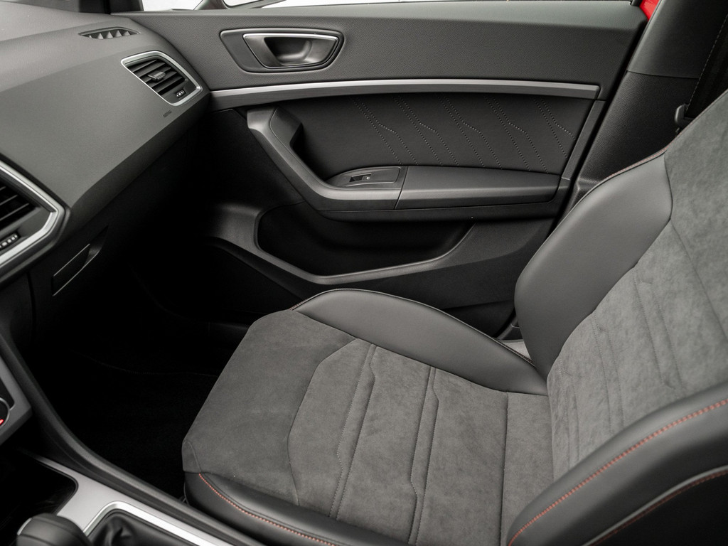 Bild 24 - Ateca 1.5 TSI ACT FR AHK Kam. Navi Sportp. 360