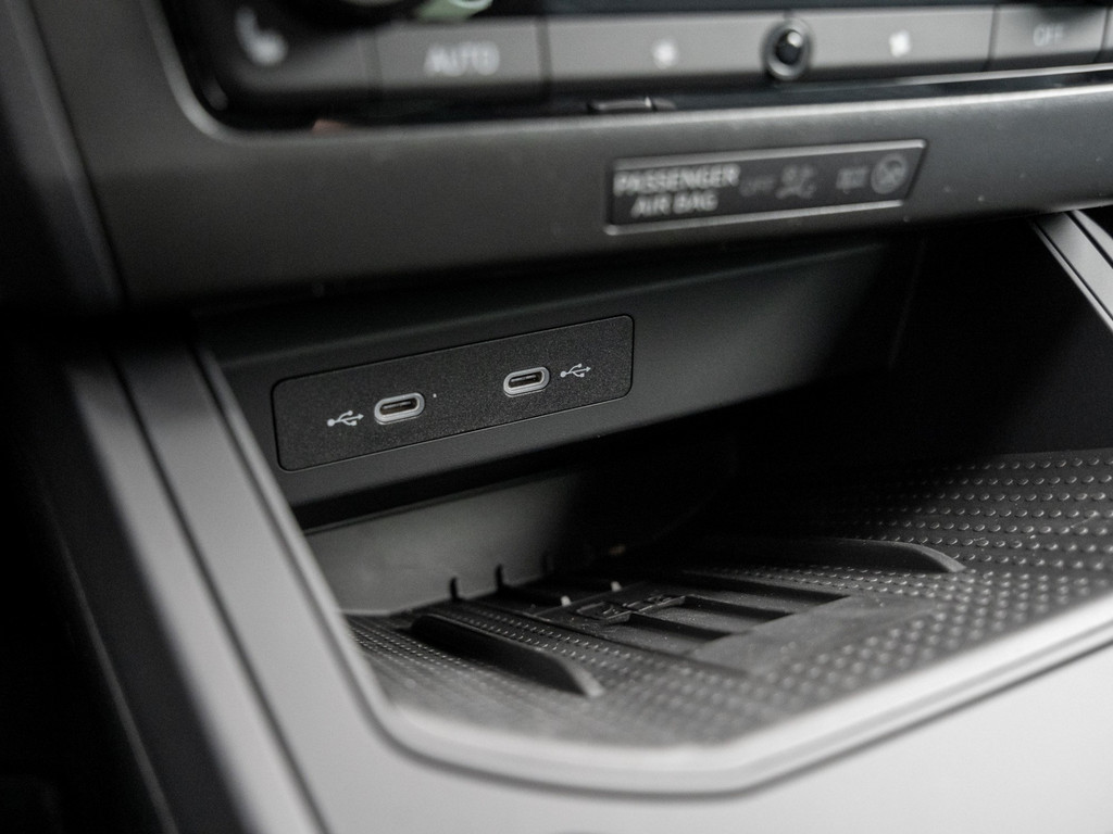 Bild 18 - Arona 1.0 TSI 85 kW Style Navi Virtual ACC LED