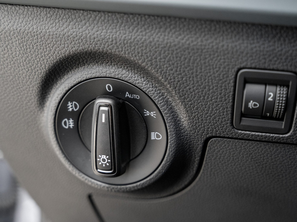 Bild 24 - Arona 1.0 TSI 85 kW Style Navi Virtual ACC LED