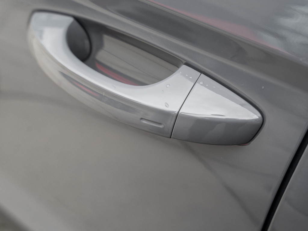 Bild 29 - Arona 1.0 TSI 85 kW Style Navi Virtual ACC LED