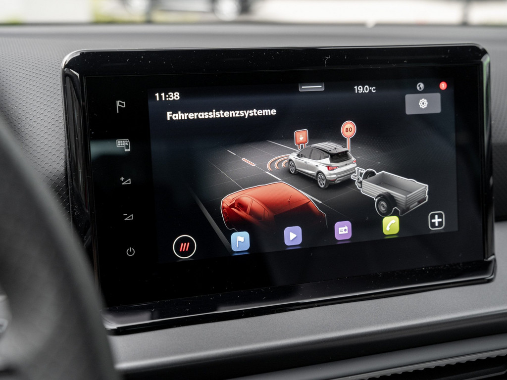 Bild 15 - Arona 1.0 TSI 85 kW FR Black Edition Kam. Navi