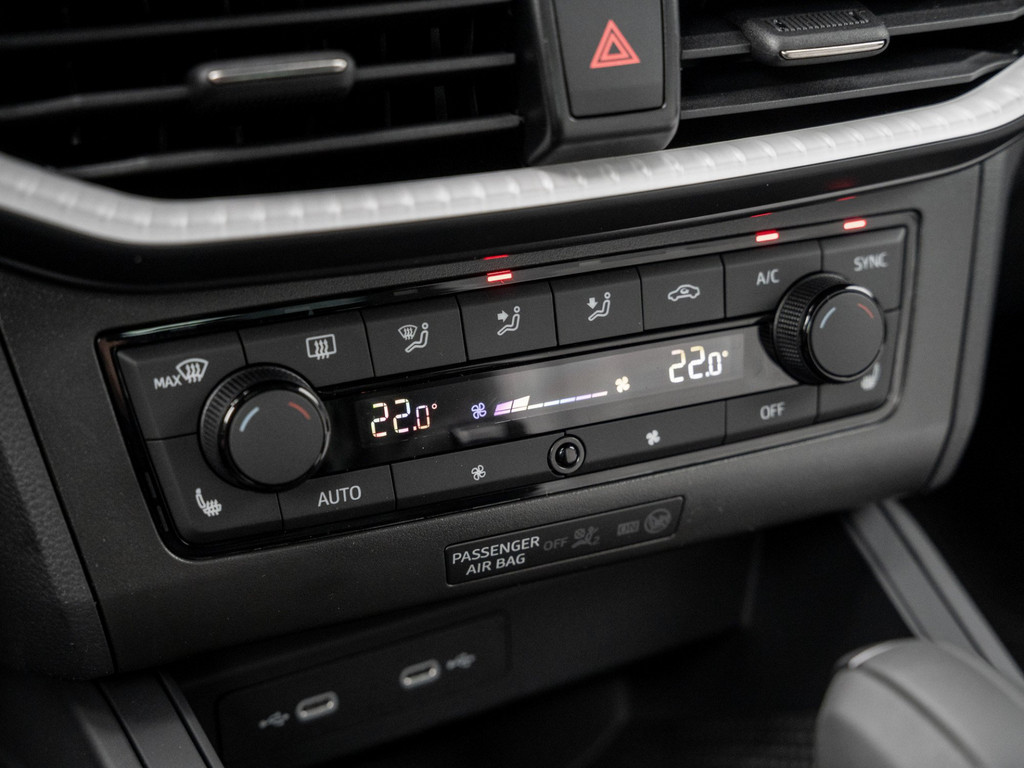 Bild 17 - Arona 1.0 TSI 85 kW FR Black Edition Kam. Navi