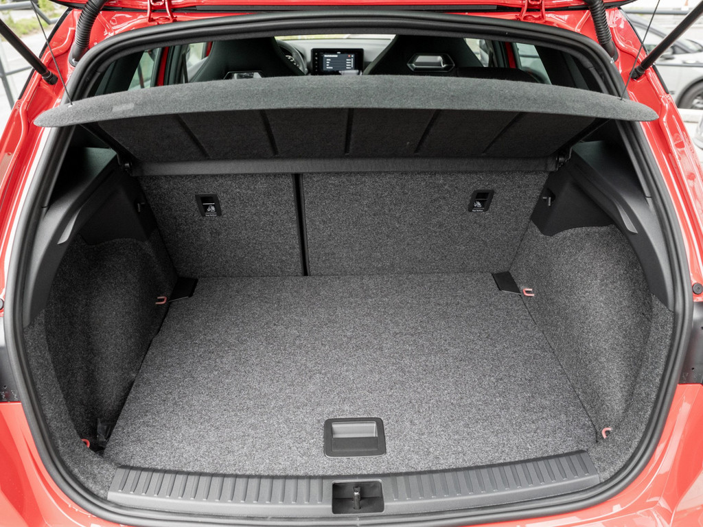Bild 27 - Arona 1.0 TSI 85 kW FR Black Edition Kam. Navi