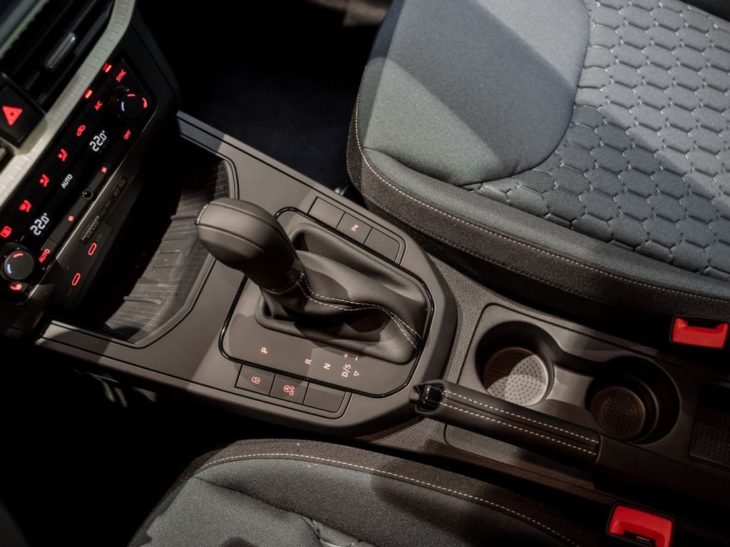 Bild 17 - Ibiza 1.0 TSI 85 kW Style Kam. Navi Virtual LED