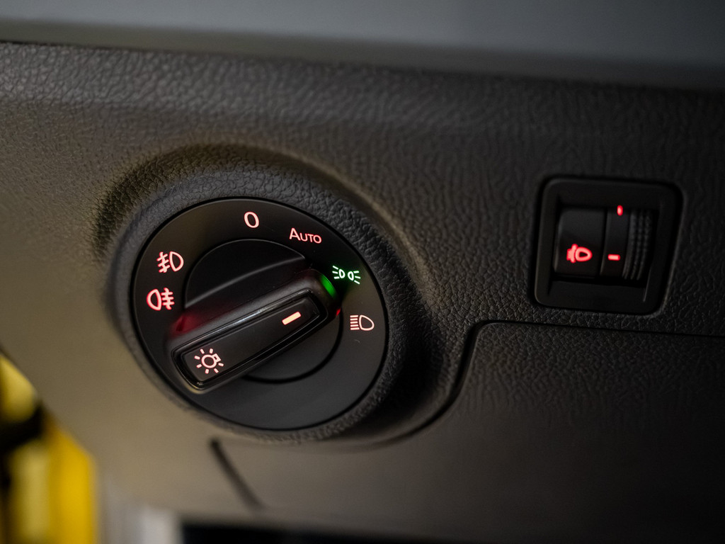 Bild 21 - Ibiza 1.0 TSI 85 kW Style Kam. Navi Virtual LED
