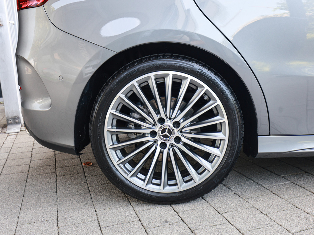 Bild 8 - B 220 d AMG Line