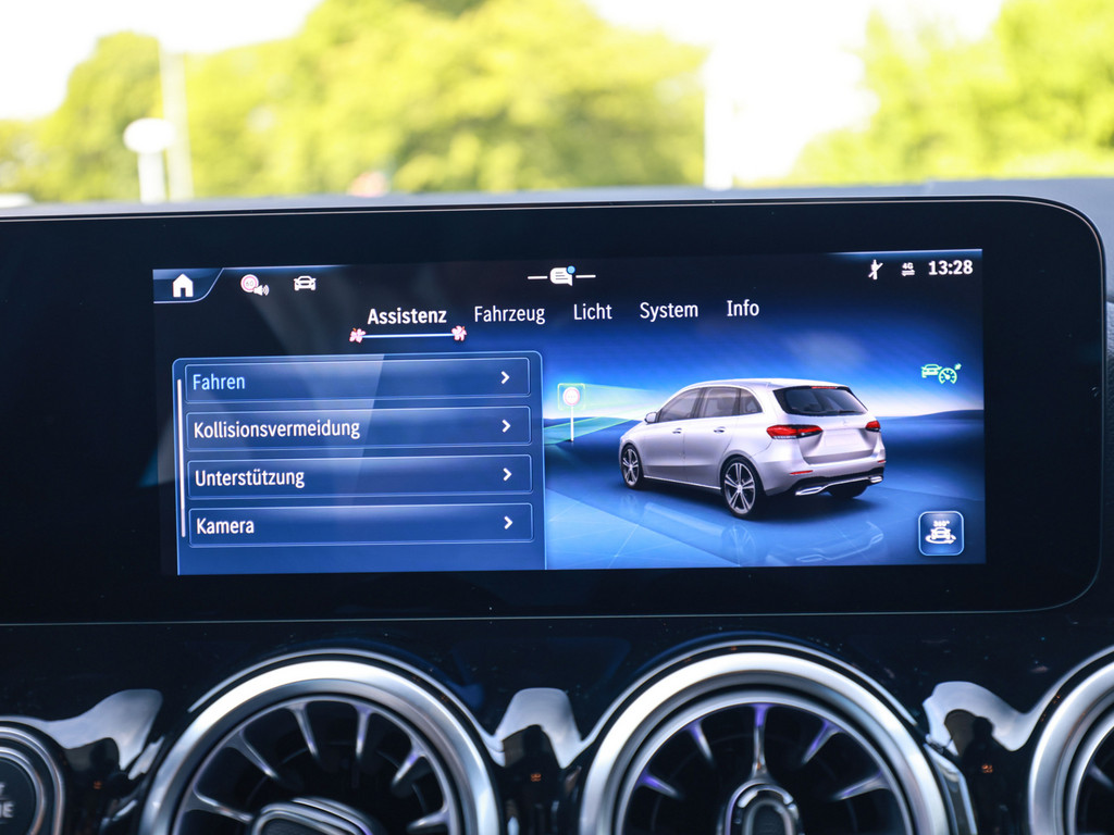Bild 14 - B 220 d AMG Line