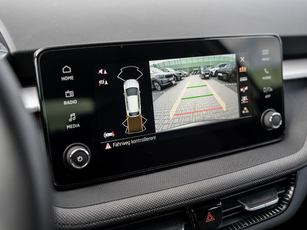 Bild 14 - FABIA SELECTION 1.0 TSI Kam. Navi DynLicht LED