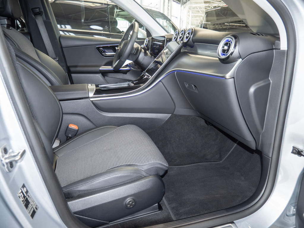 Bild 4 - GLC 300 e 4M Avantgarde Premium +