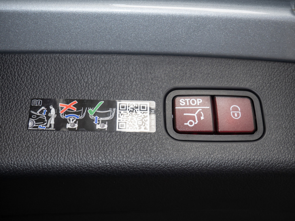 Bild 28 - GLC 300 e 4M Avantgarde Premium +