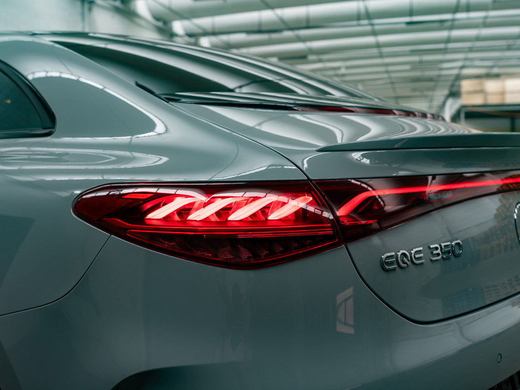 Bild 30 - EQE 350 AMG Sport Premium 4MATIC