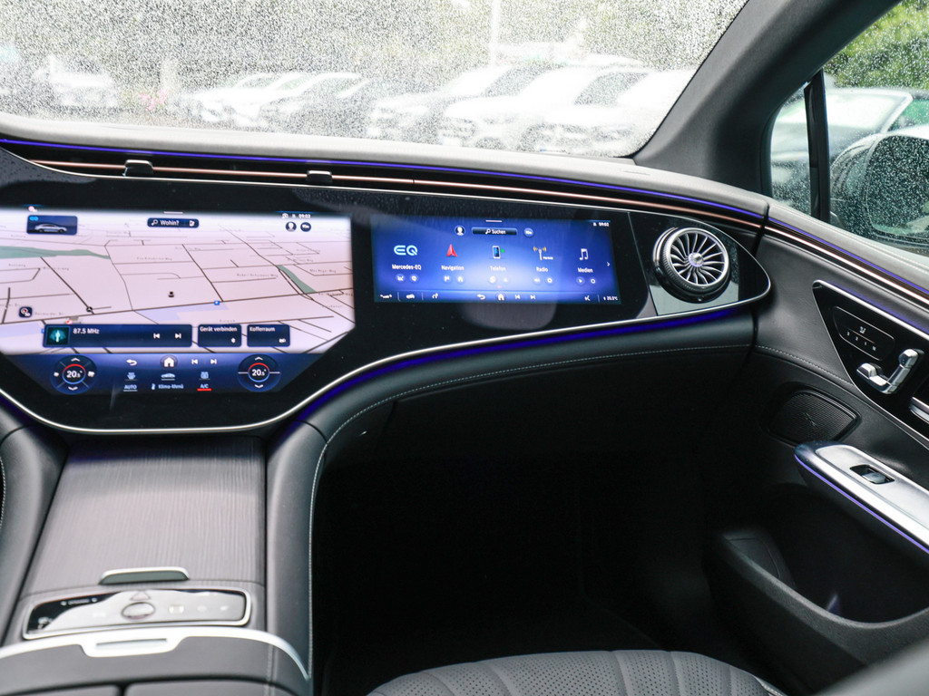 Bild 13 - EQE 300 AMG Sport Advanced + Hyperscreen