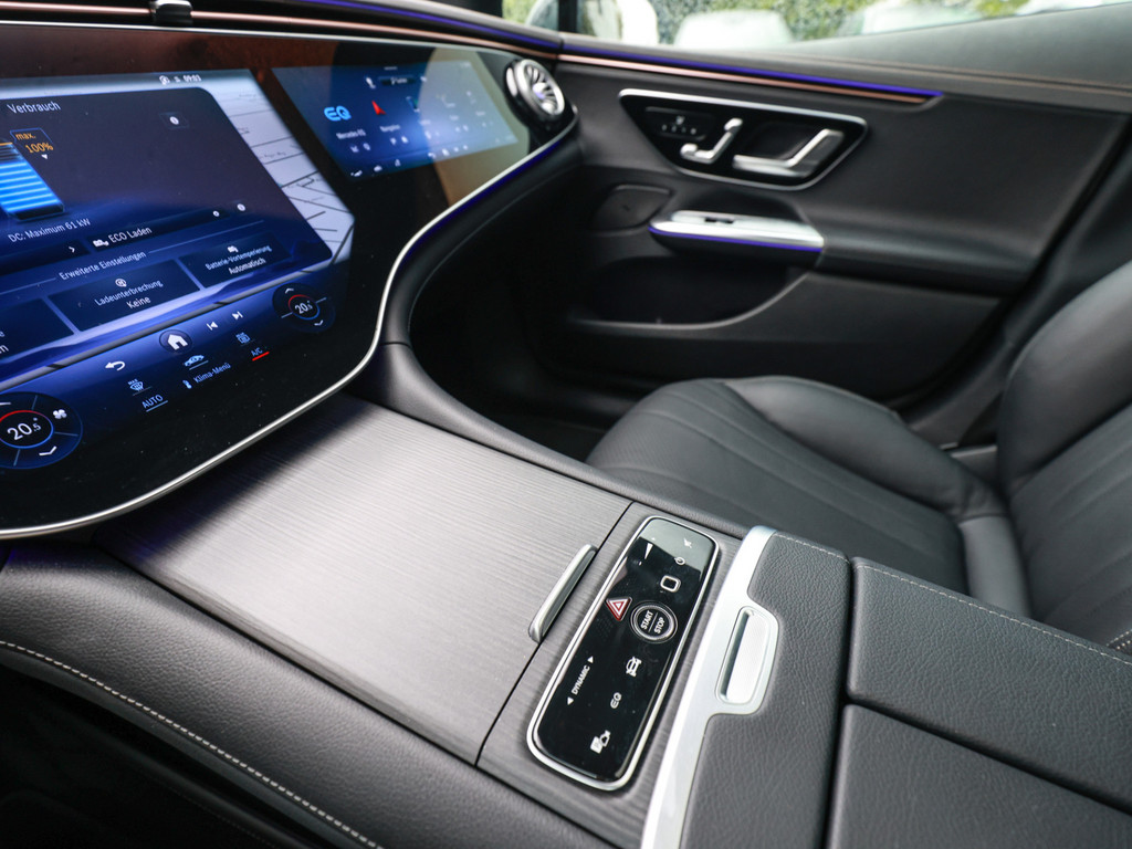 Bild 22 - EQE 300 AMG Sport Advanced + Hyperscreen