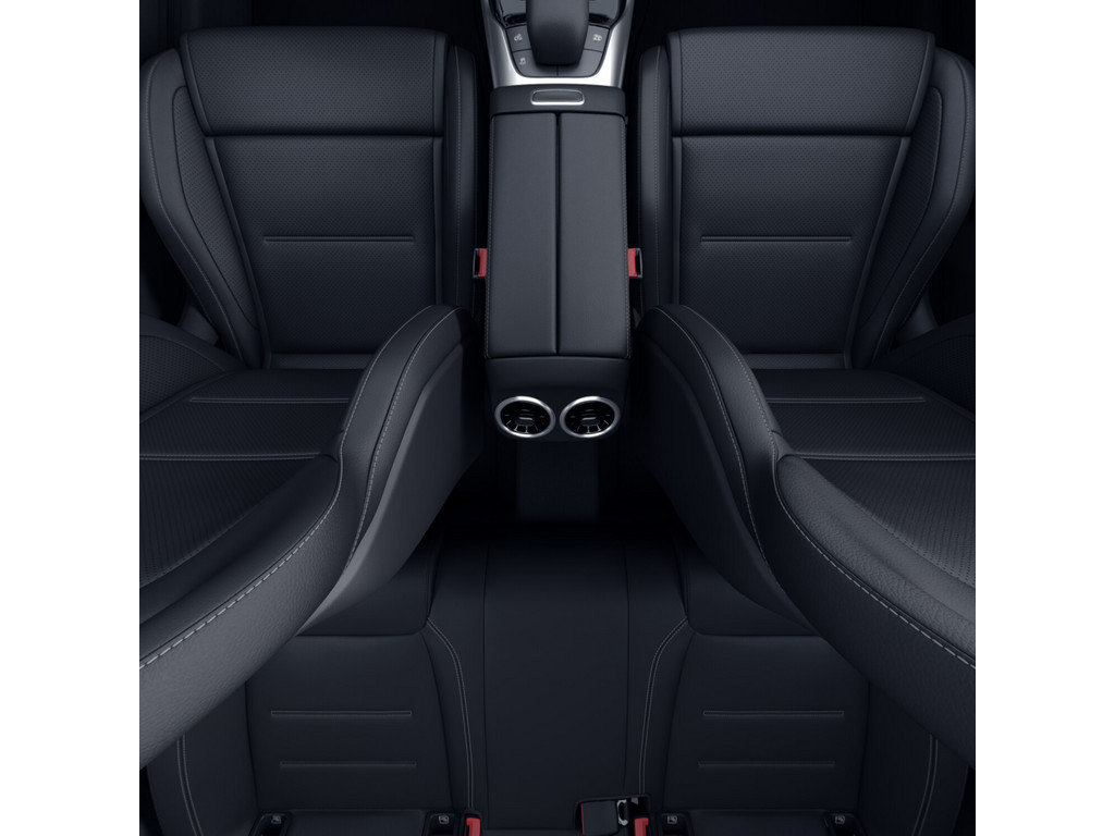 Bild 22 - CLA 45 AMG SB S 4M + Aero Performance-Sitz