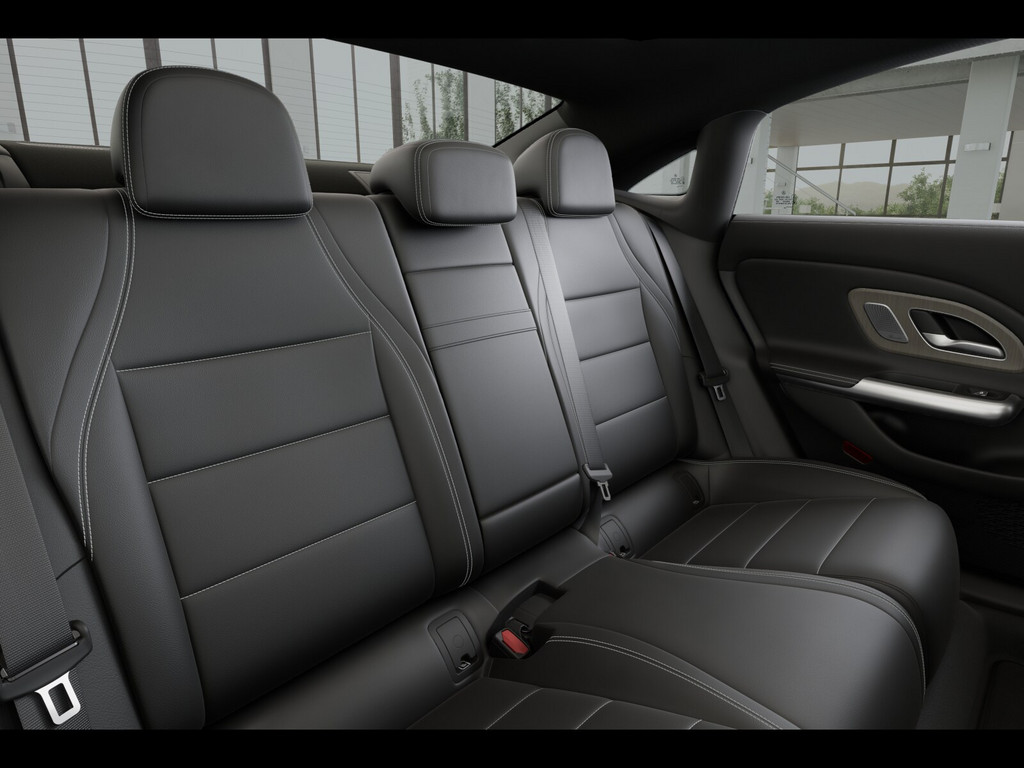 Bild 11 - CLA 350 4M AMG Sport Premium +