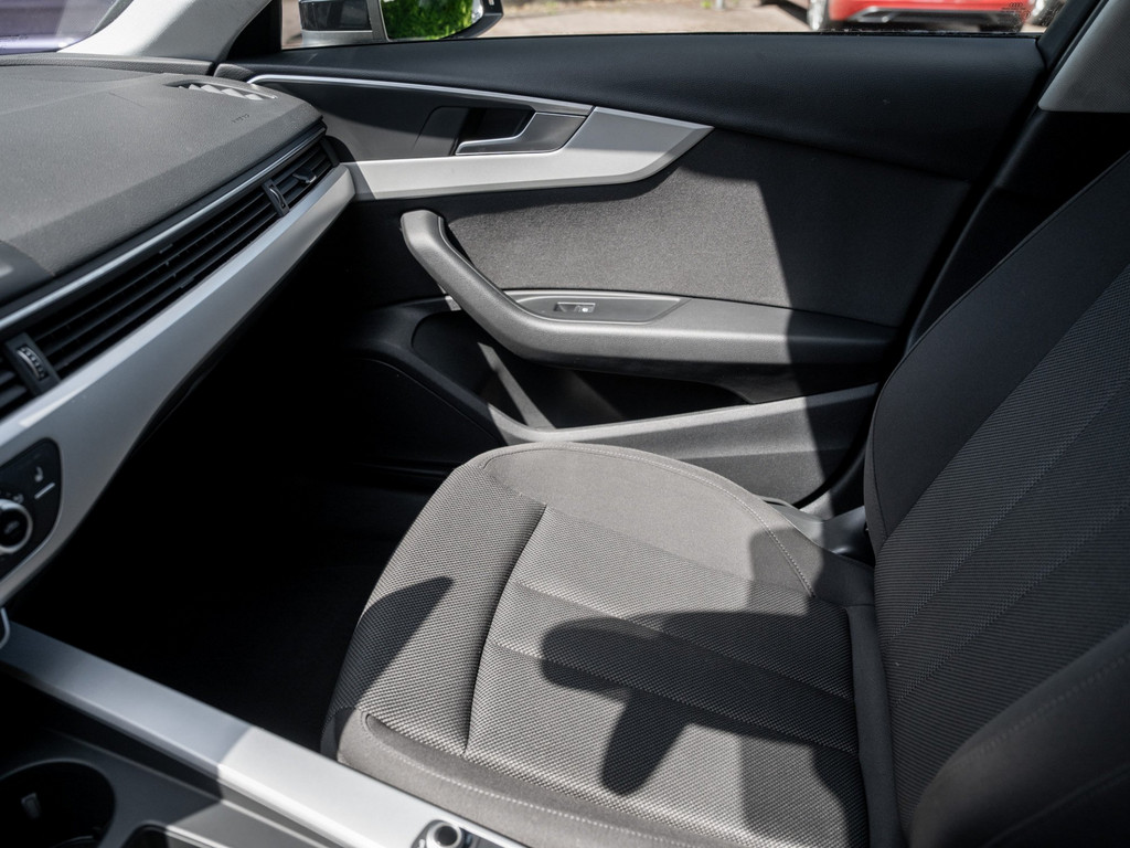 Bild 20 - A4 Avant 35 TFSI 110150 S tronic Navi el.Heck