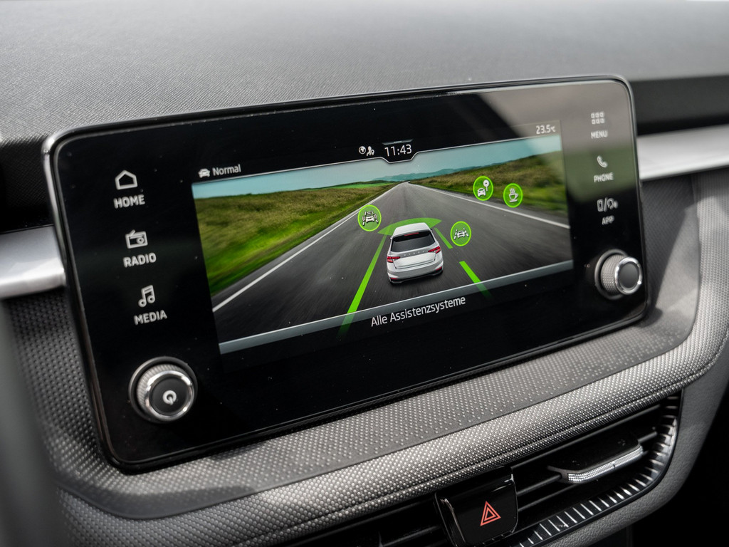 Bild 15 - Fabia Tour FABIA SELECTS85/1.0 A7F Kam. Navi LM
