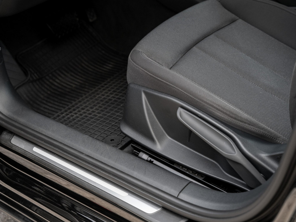 Bild 29 - A4 Avant Advanced 30 TDI 100136 S tronic