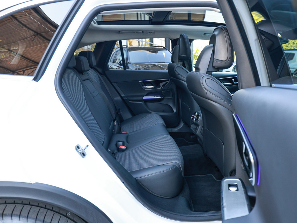 Bild 5 - GLC 300 de 4M Avantgarde Advanced + 