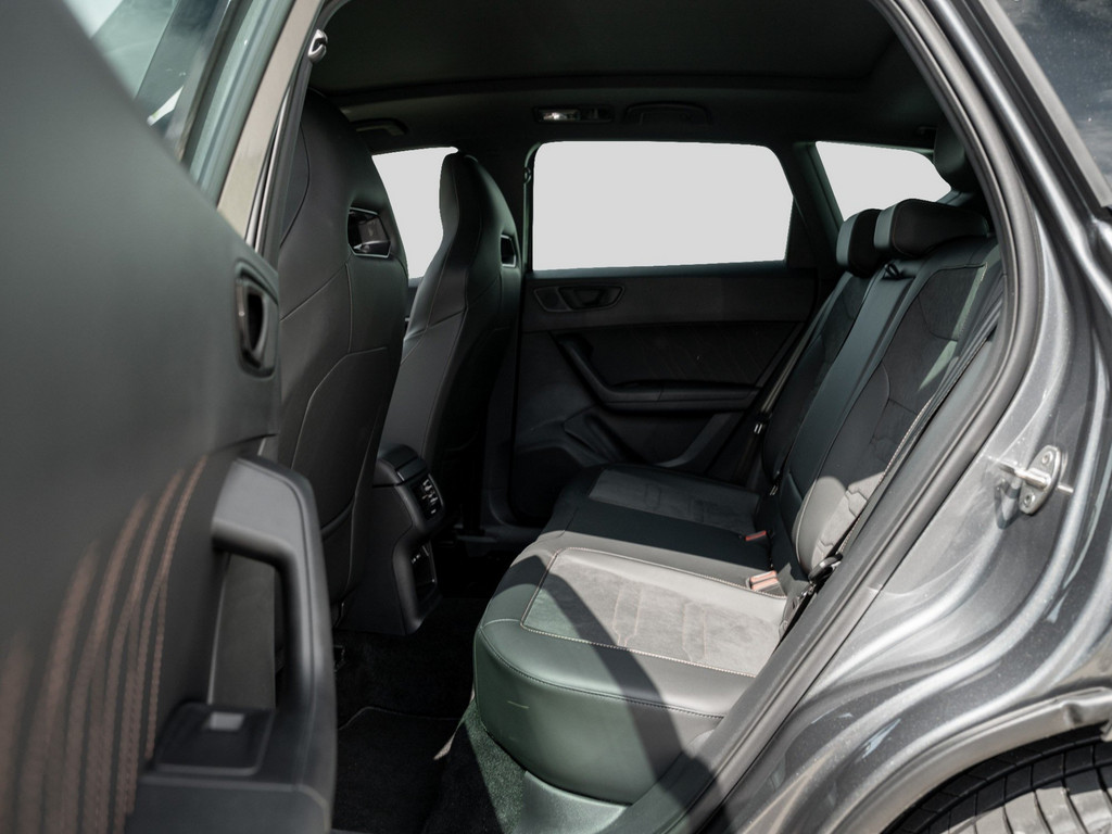 Bild 8 - Ateca 2.0 TSI 4Drive VZ DCC AHK Kam. Navi 360 LM
