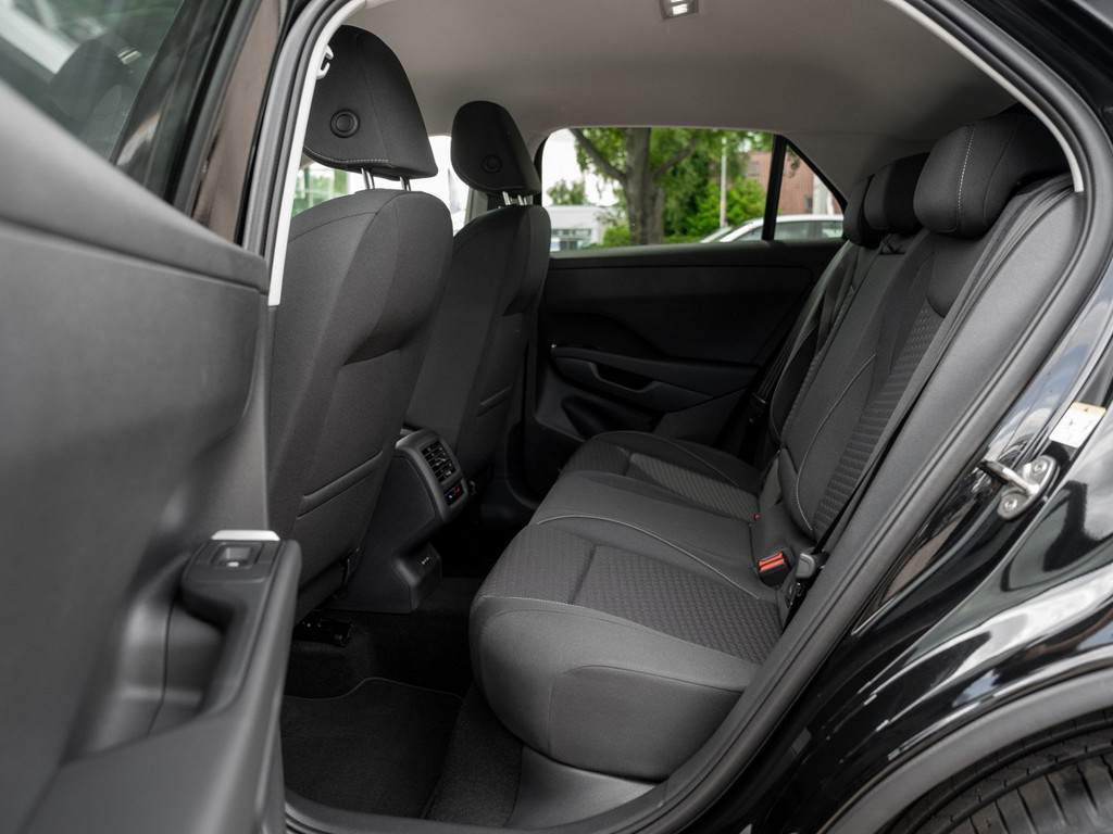 Bild 9 - T-Roc Life 1.5 l eTSI DSG AHK Kam. Navi ACC