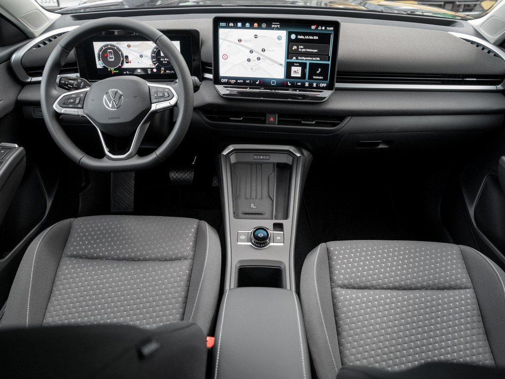 Bild 11 - T-Roc Life 1.5 l eTSI DSG AHK Kam. Navi ACC