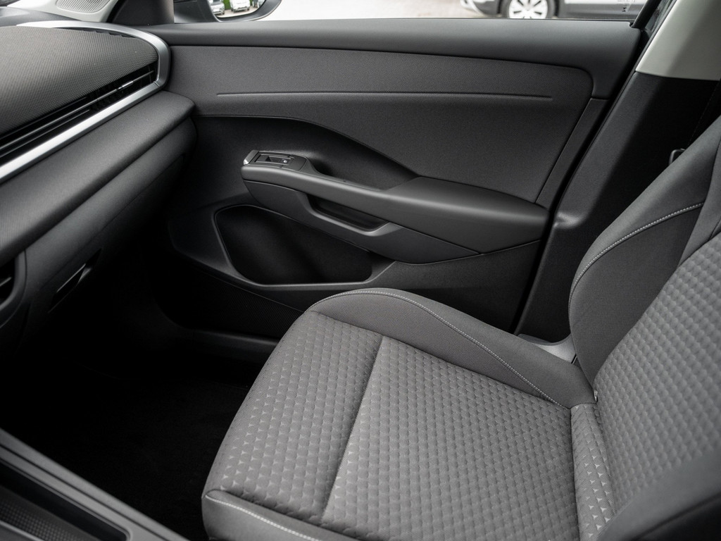 Bild 21 - T-Roc Life 1.5 l eTSI DSG AHK Kam. Navi ACC